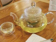 -猫的天空之城概念书店(杭州南宋御街店)