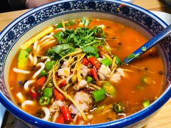 -自贡盐帮菜·玩辣餐厅(樱花园西街店)