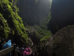 -龙水峡地缝景区