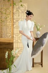 -樱花婚纱摄影