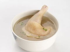 鸡腿汤-鸡鸣汤包(乐购仕店)