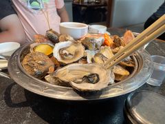 -五谷丰登农家院·地道胶东菜·海鲜烧烤(威海店)