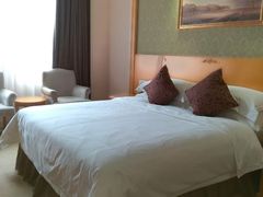 -维也纳酒店(桂林万福广场店)