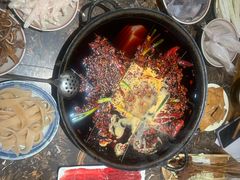 -艾嬢七八九老火锅(37年李子坝店)