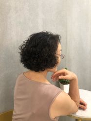点击看大图 -八佰伴8008星级形象店
