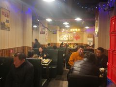 大堂-特色油边心管烤串