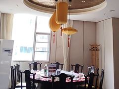 -新侗家食府(蟠桃宫店)