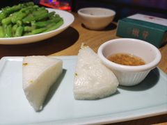 白糕-嫩芽 ·地道重庆菜(十八梯露台夜景店)