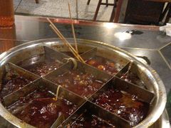 -邓莽子老火锅(中兴路总店)