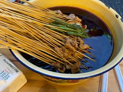 -拈签一笑黄牛肉辣卤串串