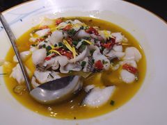 麻辣酸菜鲈鱼-湖锦酒楼·32年地道湖北菜(光谷店)