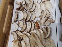 -阿鹏故事野生菌火锅(古城店)