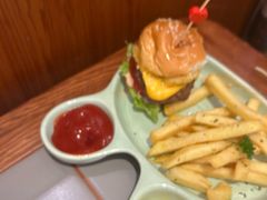 -纽约客美式餐厅(新奥购物中心店)
