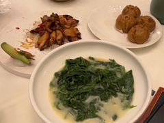 -五谷芳乳鸽王(海景店)