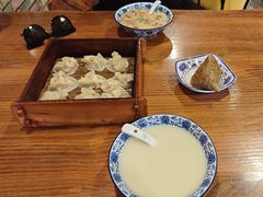 -张家巷美食(南浔店)