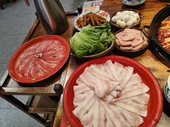 -憨铁匠火锅(红山6979店)