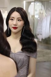 -艾米丽婚纱礼服