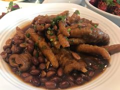 鲍汁花生炆凤爪-无锡城中皇冠假日酒店·芳园中餐厅