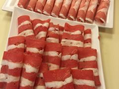 雪龙肥牛&nbsp;&nbsp;&nbsp;&nbsp;&nbsp;羔羊肉-彤德莱牛肉火锅(双港店)