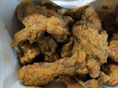 -BHC炸鸡(明洞总店)