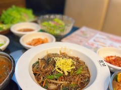 -本家韩国烤肉(财富大厦店)