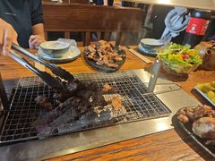 -柿子树炭烤羊腿(金台路店)