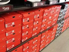 -NIKE北京马连道换季优惠店