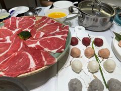 -红鼎豆捞·非遗鲍皇汤火锅(宝丰路店)