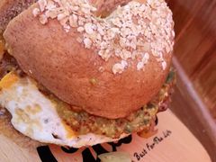 -Catch Bagel(芳草地店)