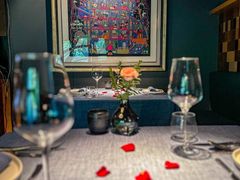 -弦月窗LUNETTE BY AMANDA(复兴路店)