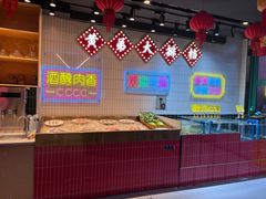 -黄弟大排档·湖南菜·小龙虾·小海鲜(凯旋北路店)