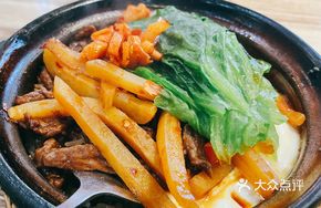 Beef and Potato Claypot Rice