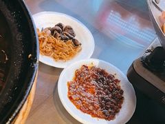 -富正毅三下锅·湘西韵味(天门山索道店)