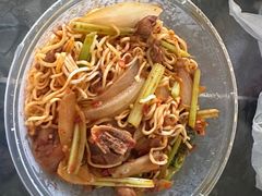 -宋氏重庆鸡公煲(红谷滩万达金街店)