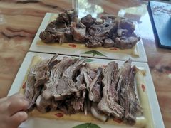 -苏莱特色牛骨滩羊手抓馆(长城东街总店)
