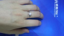 -威德钻石-克拉钻大本营(南京东路店)