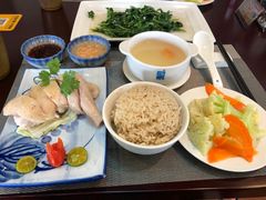 -亚龙湾老厨房·海南家常味