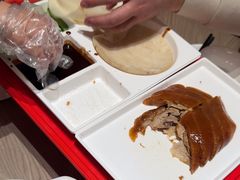 -艳阳天·非遗楚菜(武汉客厅店)