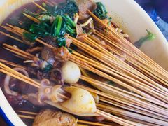 -拈签一笑黄牛肉辣卤串串