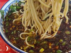 -吾穆勒蓬灰牛肉面·清真(北滨河中路店)