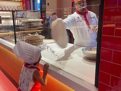 -城市大道红炉披萨烘焙坊