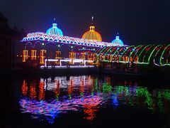 -人民防洪胜利纪念塔