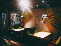 卡座-别院里音乐餐酒吧(双流航空港店)