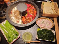 -晓宇重庆火锅(西安荟聚店)