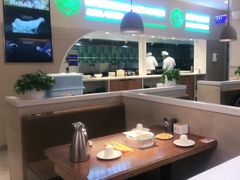 大堂-胡氏大盘鸡新疆菜(石岗店)
