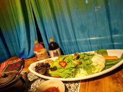 -老牌坊云南鱼豆花火锅(哈西万达店)