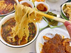 -伊穆祥牛肉面总店·清真