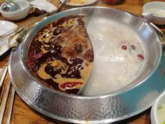 -龙记斑鱼火锅鲜切牛肉自助(红山路店)