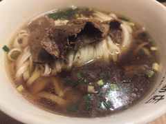 -矮子粉店1985·长沙米粉(湘春路店)