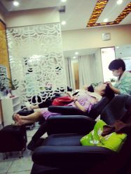 -再出发防脱发白发理疗中心